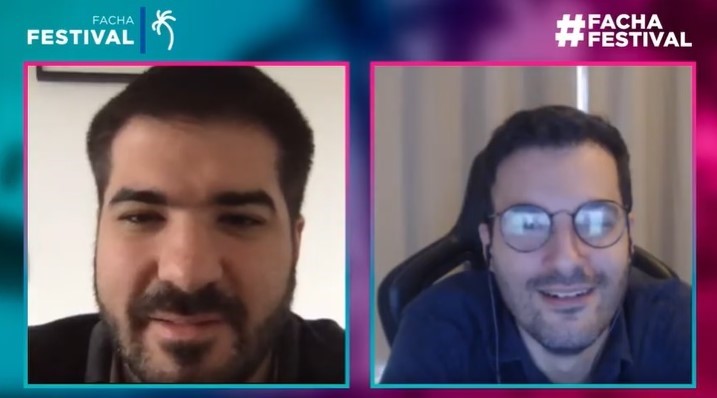 Uma imagem contendo homem, no interior, pessoa, foto

Descrição gerada automaticamente